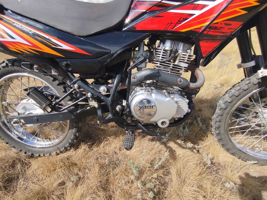 Продам мотоцикл яки торнадо 250-2