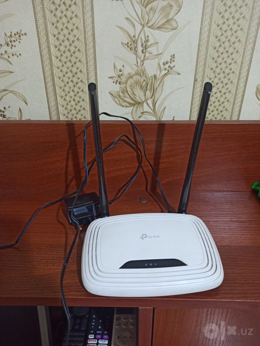 Продам WiFi router tplink 841n