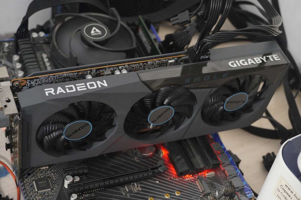 RX 6600 XT 8GB Gigabyte Eagle AMD Radeon GPU видеокарта/ вкл. ДДС