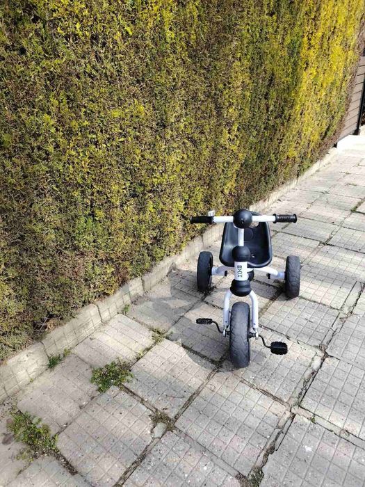 Детско колело с три гуми