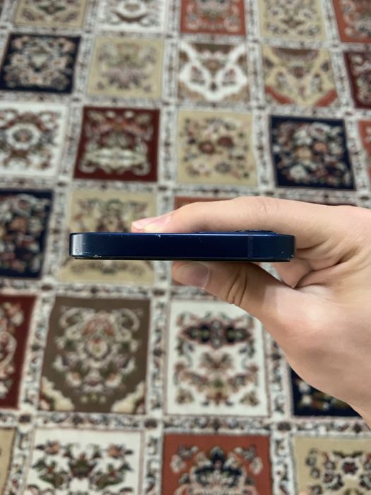 Iphone 12 64gb.