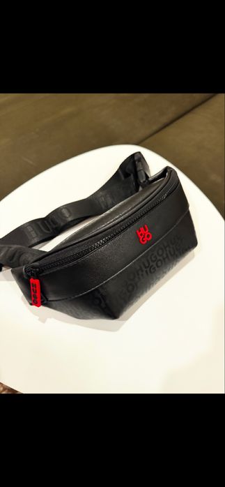 Мъжка Чанта Hugo / Calvin Klein / Hugo Boss / Паласка Налични