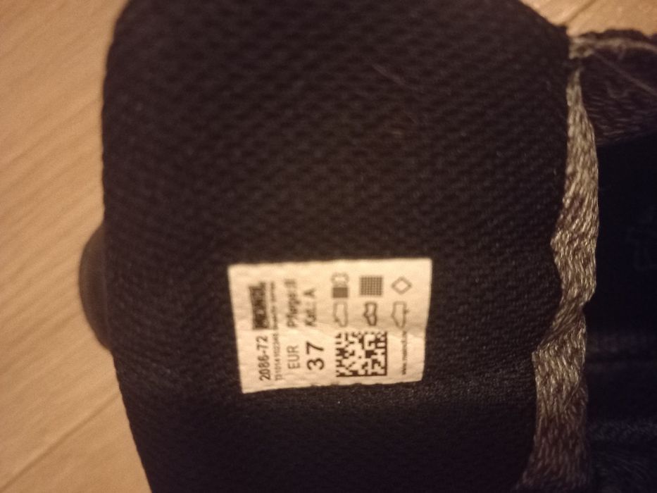 Ghete Meindl mărimea 37