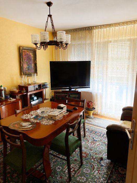 Apartament 4 camere direct de la proprietar