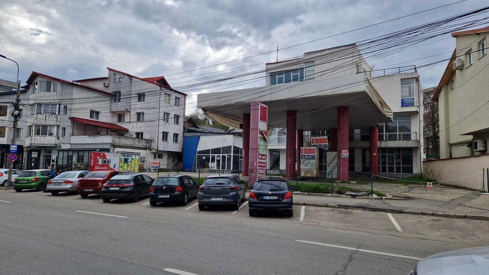 Spatii centrale, showroom, magazine, clinica, birouri, servicii, etc.