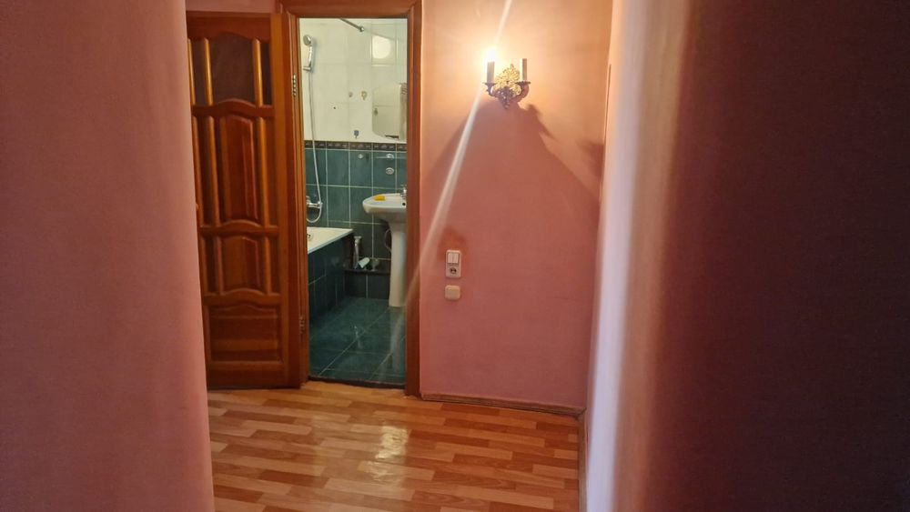 Сдам 3х комн центр революция