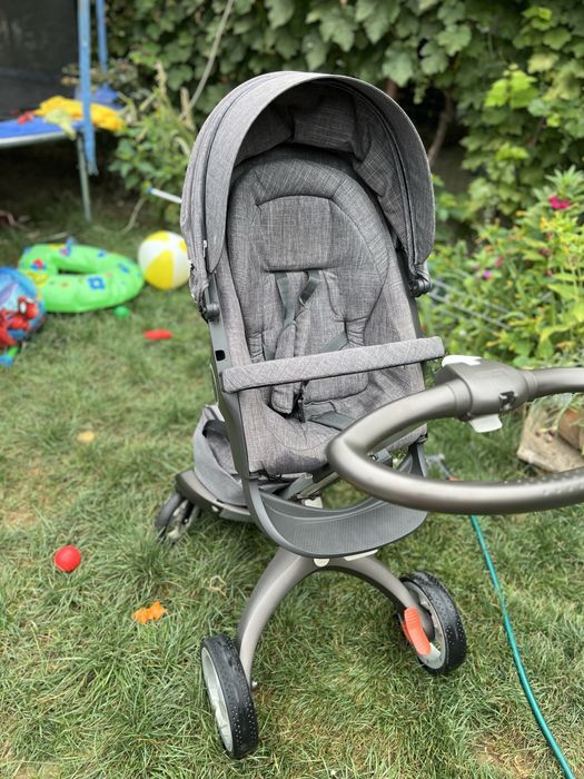 Carut Stokke gri cu summer kit roz si multe accesorii