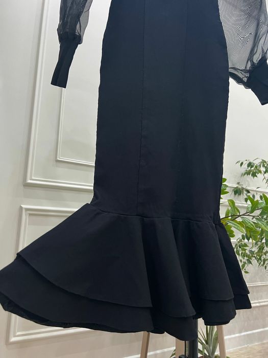 Продам не дорого 3 платья