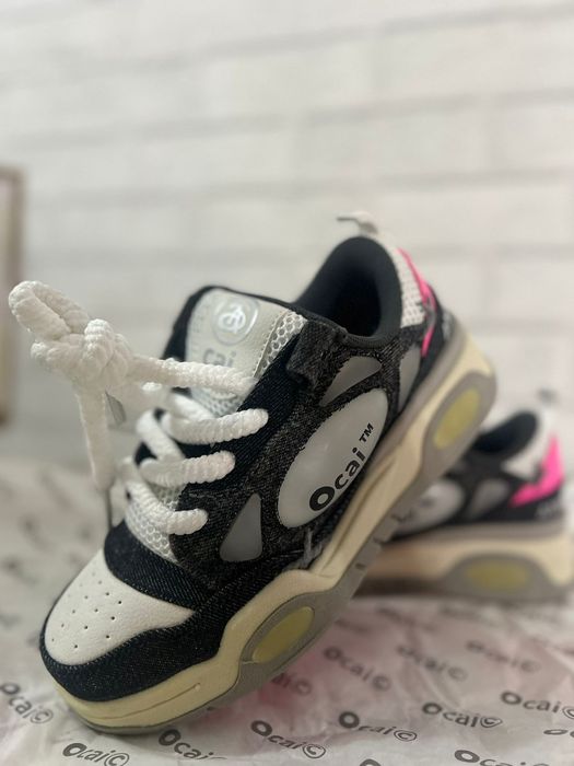Продам кросовки Ocai