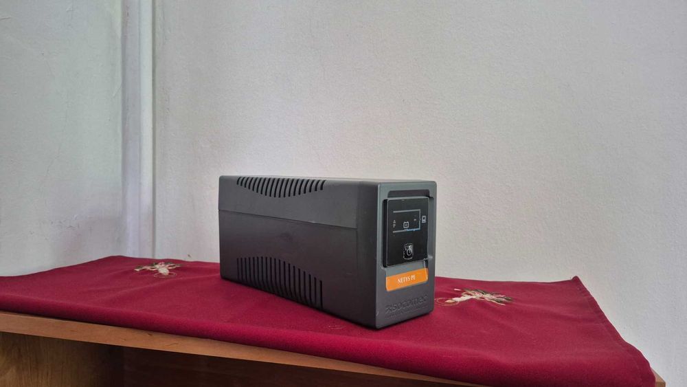 Ups 650VA Socomec Netis