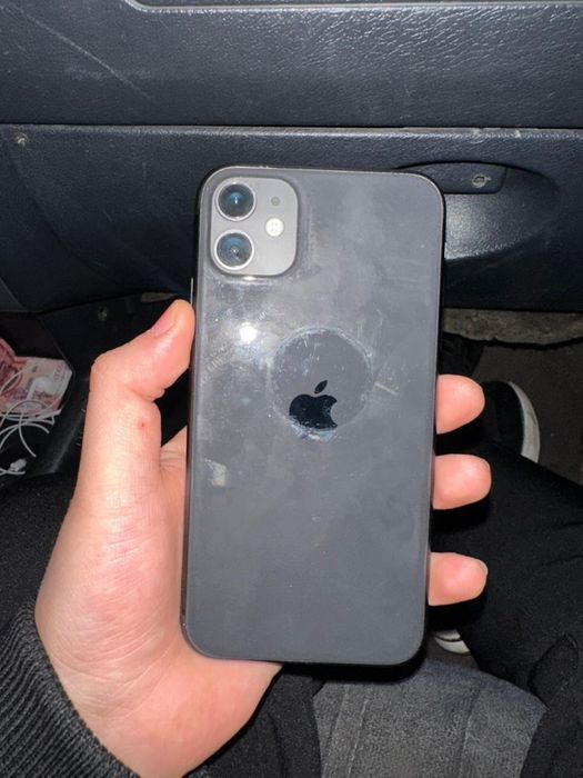 Айфон 11 128гб срочно