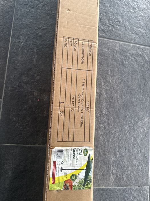 Umbrela de gradina, MultiGarden, 270cm, verde, cu mecanism de inclinare, 6 brate, noua