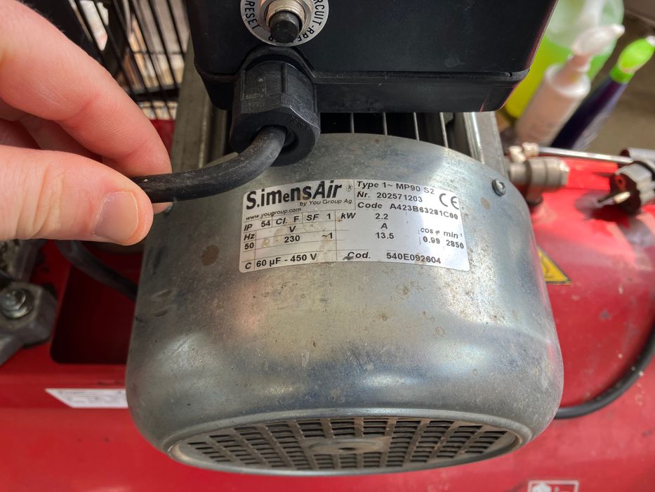 Компресор за въздух - ИТАЛИЯ 200 литра