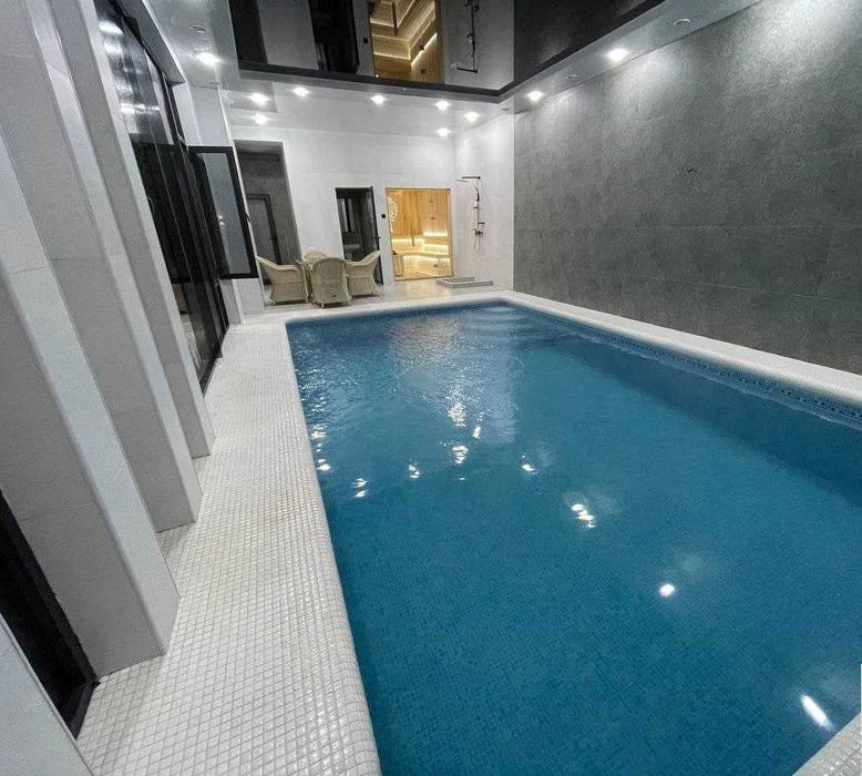 Обслуживание бассейнов / Мойка бассейна /Уборка Чистка Ремонт.Недорого