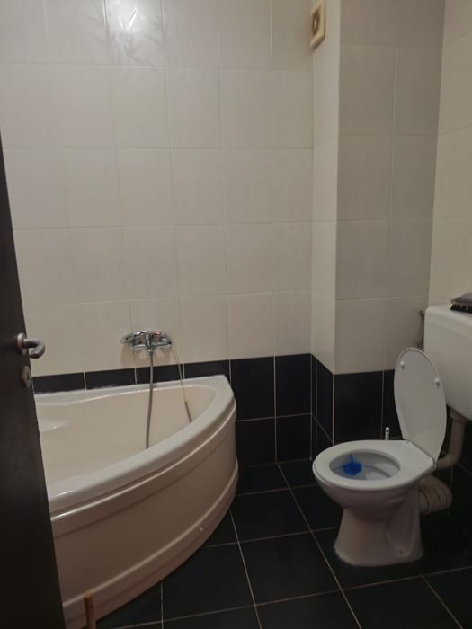 Apartament de inchiriat