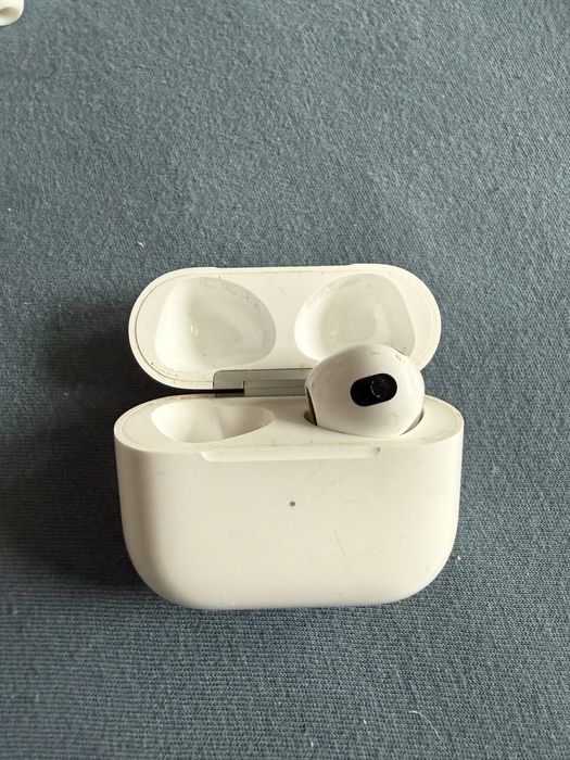 Casti apple, diverse modele