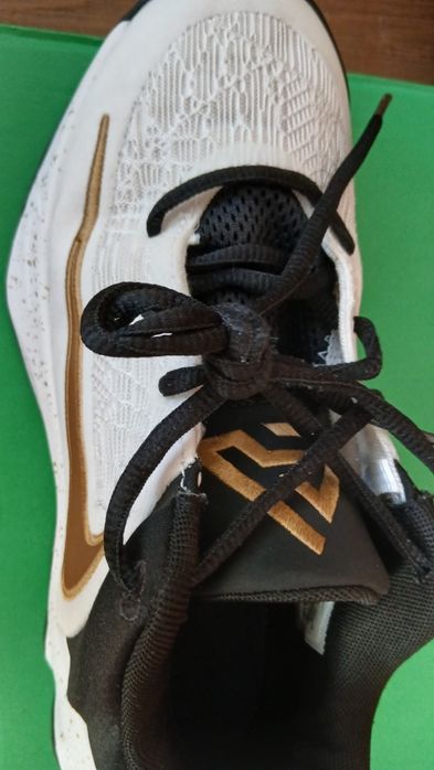 Nike Giannis Immortality 4, размер 38, стелка 24 см, цена 40 евро