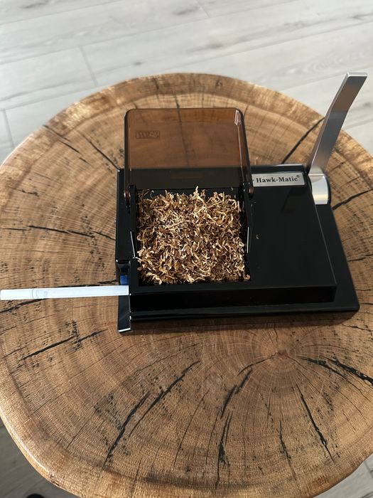 Mașină electrică de făcut țigări-600 lei