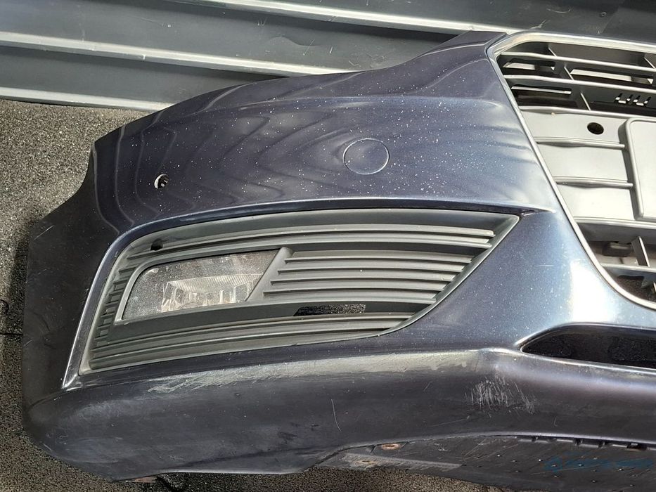 Bara fata cu gauri de senzori  AUDI A4 IV 8K2, B8 2012 - 2015 Facelift  8K0807437M albastru LX5R