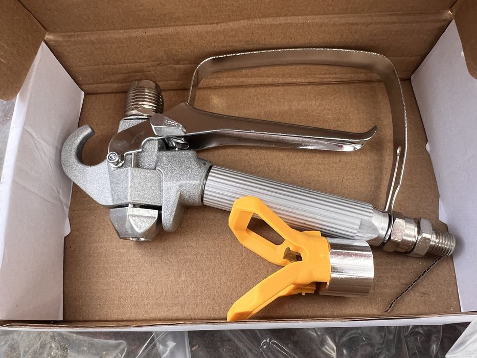 Промоция 299€! Машина за безвъздушно боядисване VEVOR 2200W 2.0L/min