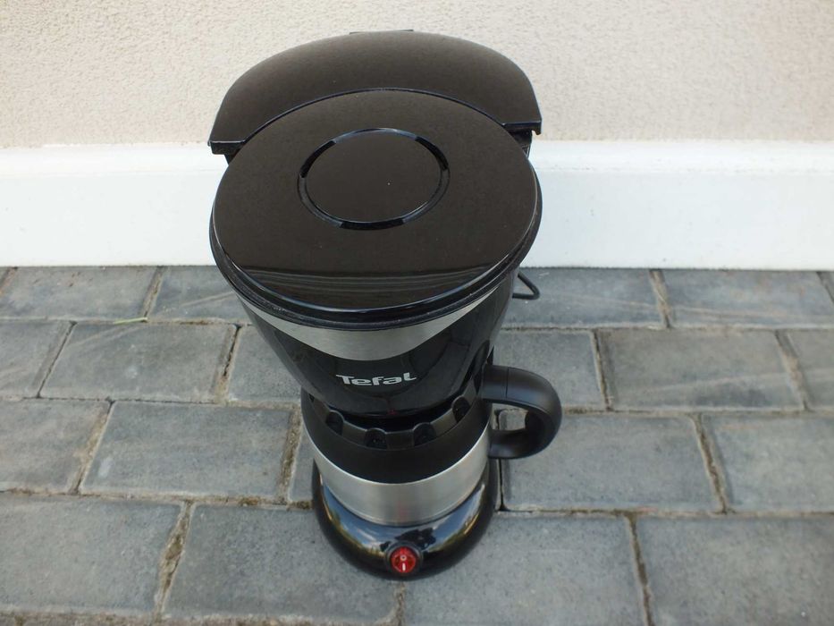 Cafetiera Tefal CI440, 0,6L, 600W, negru argintiu.