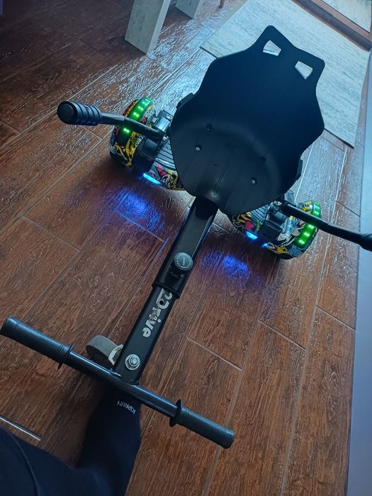 Vând hoverboard  2 Drive