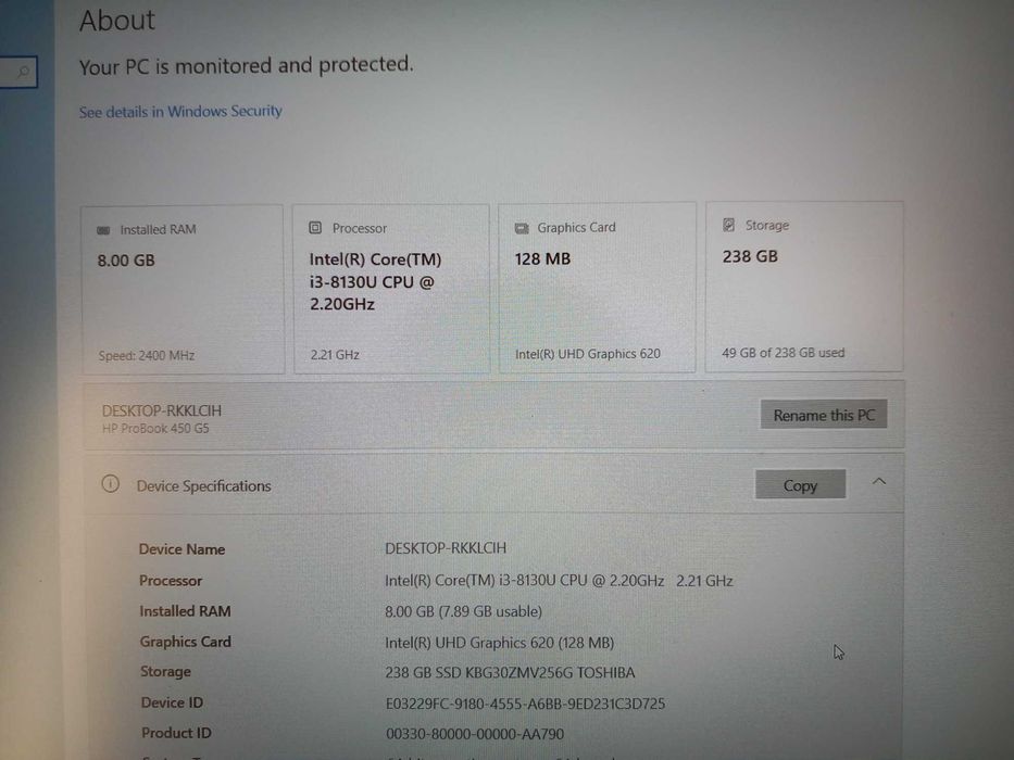 HP ProBook G5 - 15.6''  i5-8250U 8GB RAM 256GB  SSD - перфектен