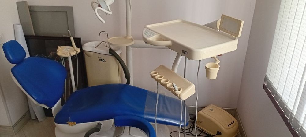 Стоматологических кресло