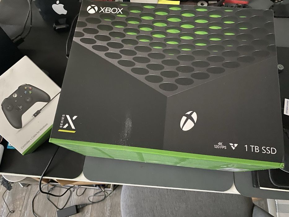 XBOX Конзола XBOX SERIES X 1 TB