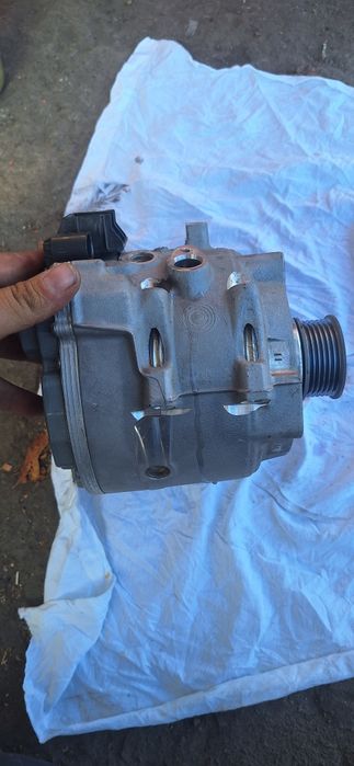 Алтернатора  audi A8 Q7 48v