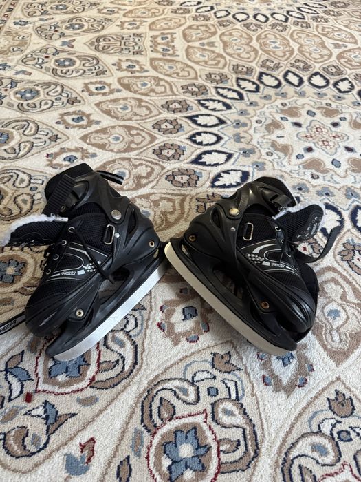 Продам коньки детские