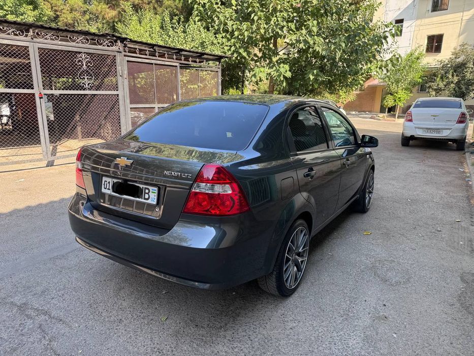 Chevrolet 2022 avtomat Full Benzin mokri