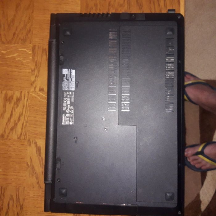 Laptop LENOVO B50-80,stare exceptionala