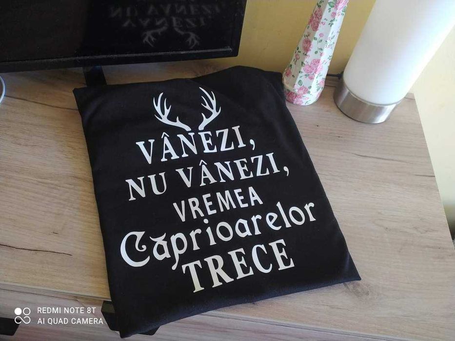 Cadou unicat Tricouri Hanorace Personalizate