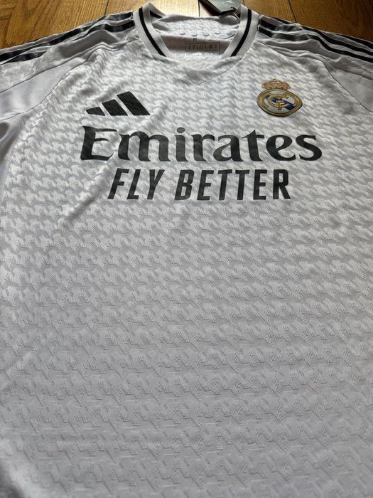 Оригинален Екип на Реал Мадрид от 2024/25 Player Version