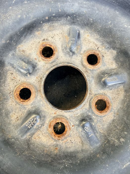 Продам диски  r15