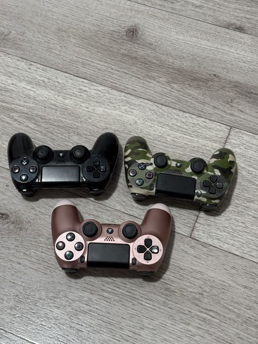 Джостики DUALSHOCK 4