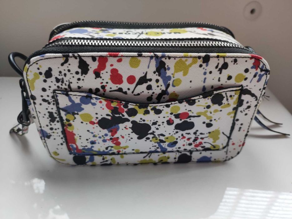 Дамска чанта с дълга дръжка