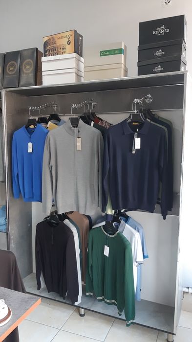 Mebel ( kiyim dokon shkaflari)