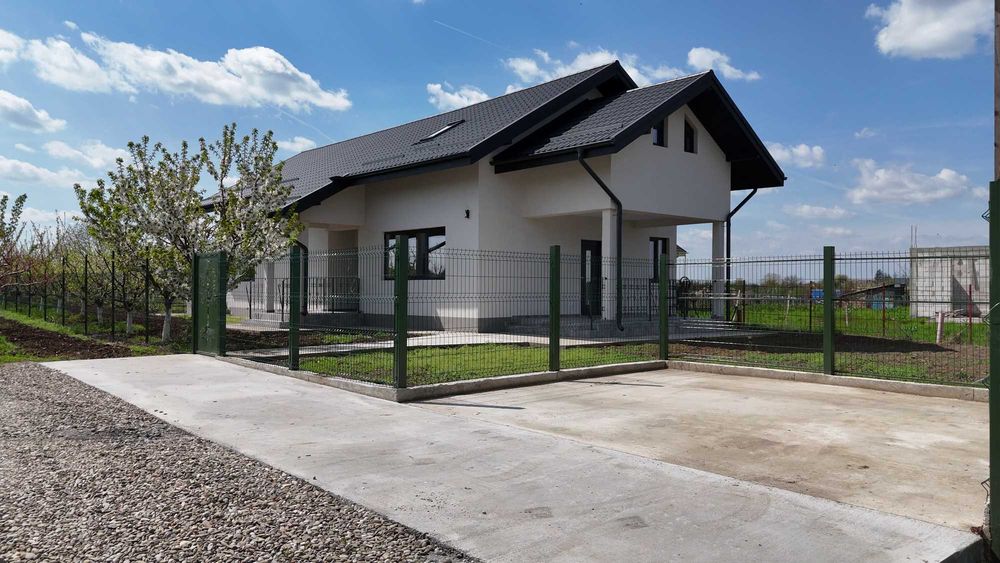 Casa de vanzare "Casa din Livada" - Moara Vlasiei