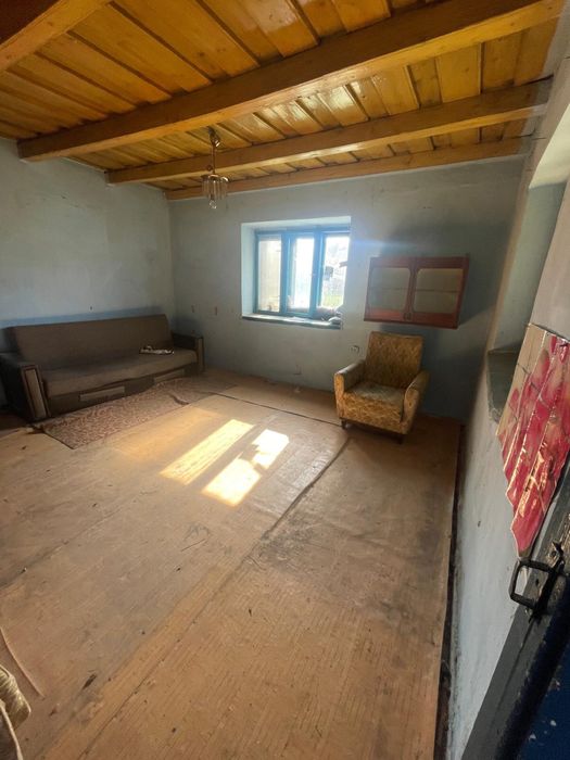 Casa din caramida si piatra +teren 1500mp , acces asfaltat Soimeni (Cluj)