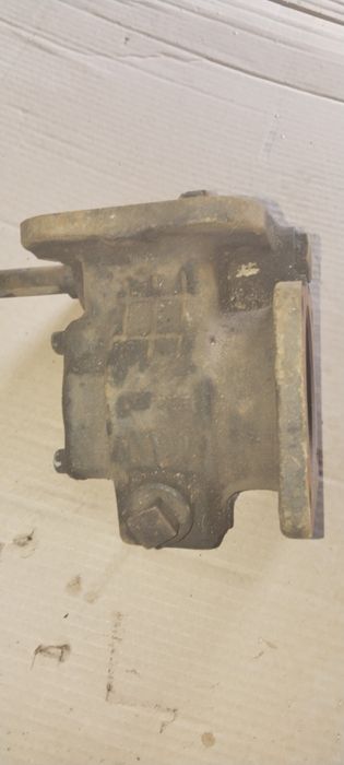 Продам раздатку ЗИЛ 130