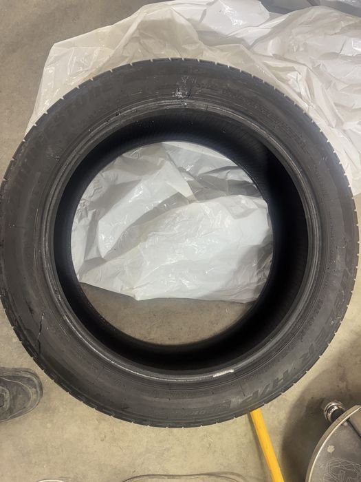 Brigestone 255/45/20 2бр