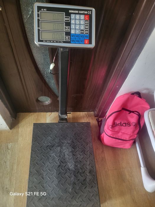 Cantar electronic  0-700 kg.