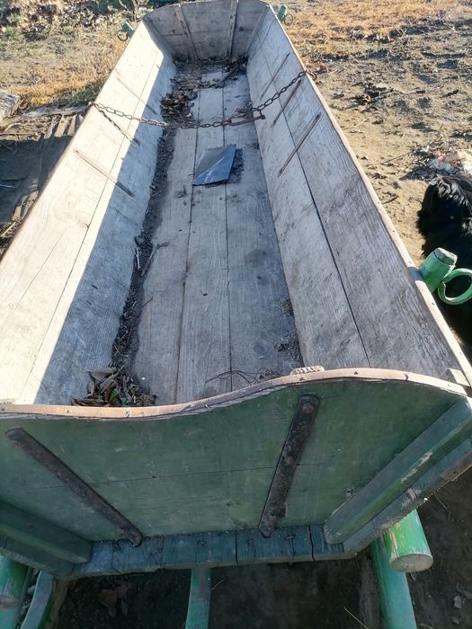 Vand samciu unul sau doi cai