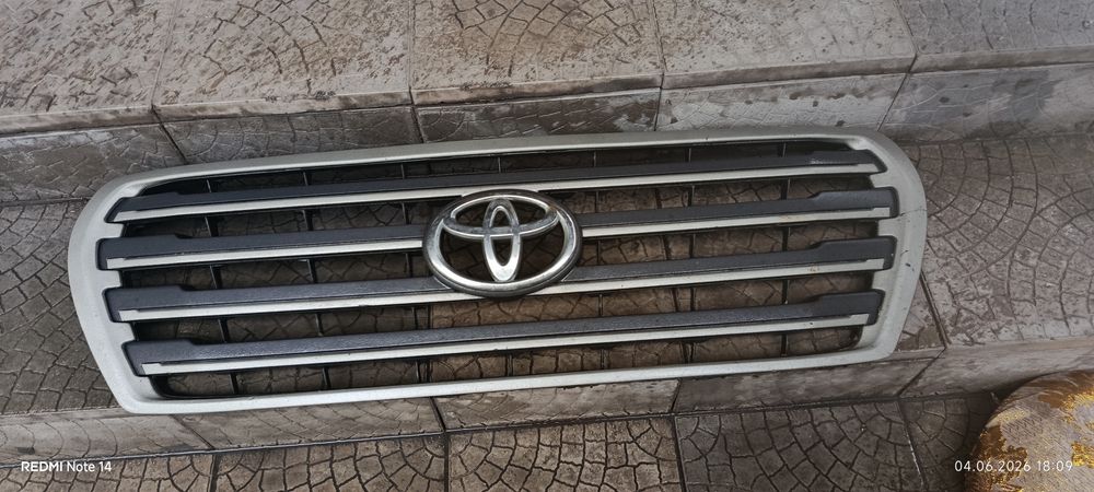 Решотка для Land cruiser 200