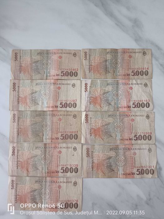 De vînzare bani vechi pentru colectionari.