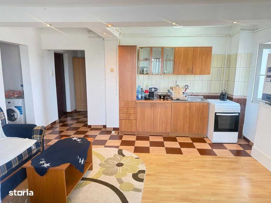 Vanzare apartament 3 camere, confort 2, Targoviste, micro 4(BCR) — fotografia 1