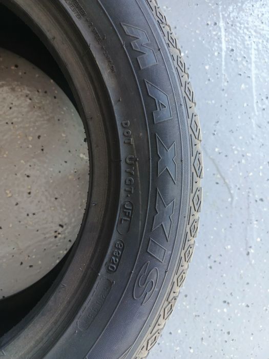 225.55.16 Maxxis All Season Second-hand