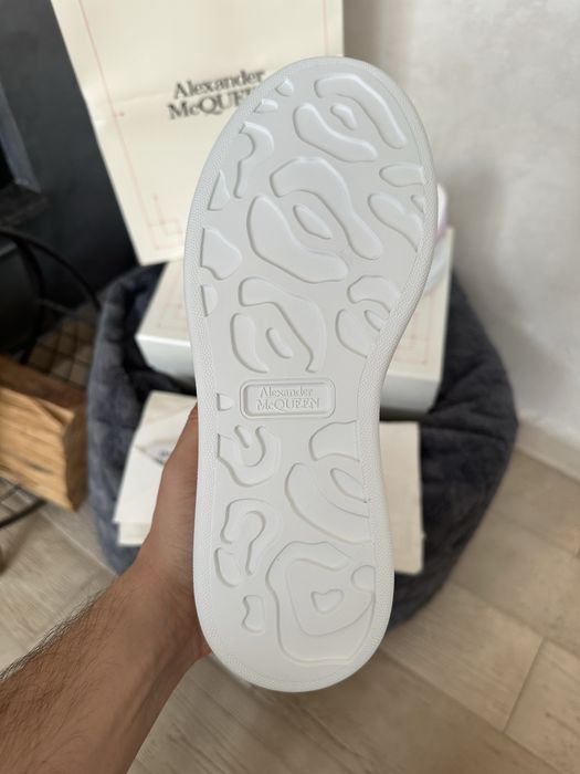 Alexander McQueen Oversized White Light Pink Powder